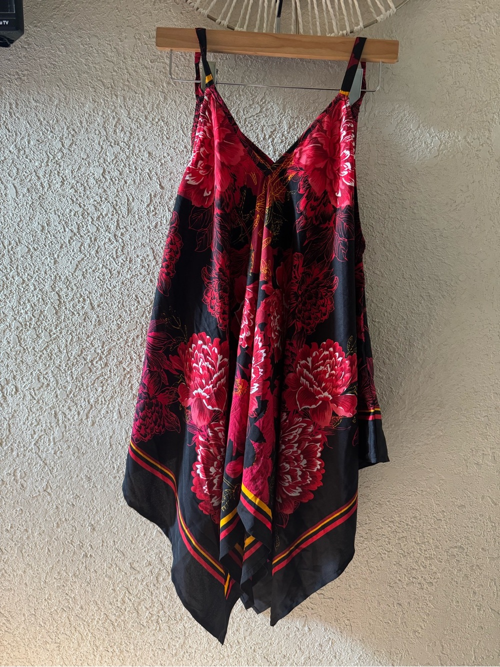 Unique Spectrum Red and Black Floral Blouse